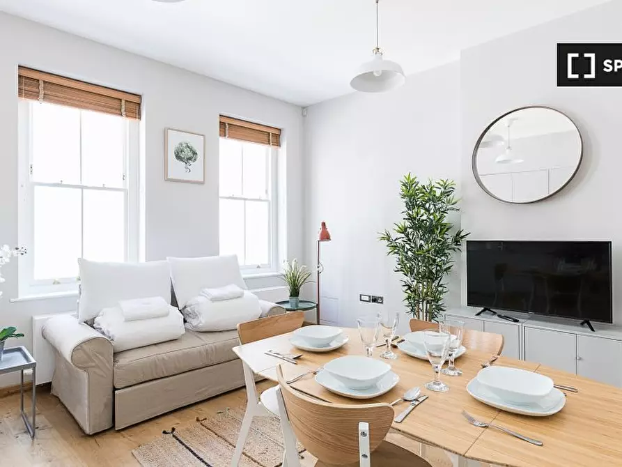 Immagine 2 di Appartamento in affitto  in Red Lion St a Camden Town