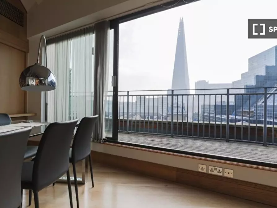 Immagine 2 di Appartamento in affitto  in Monument St a 