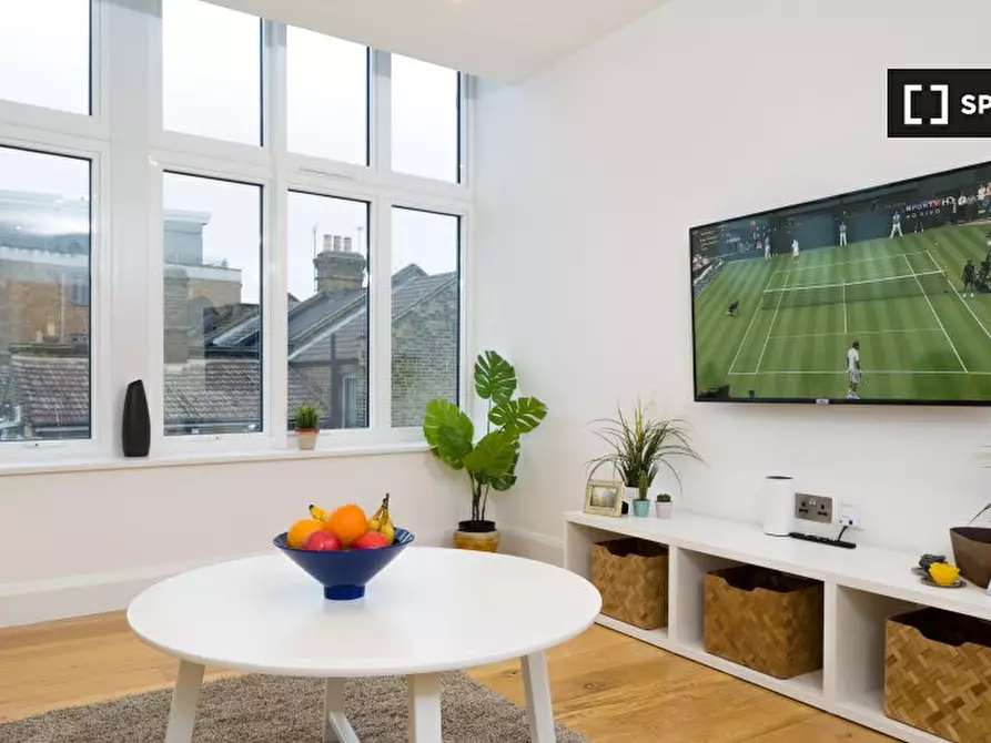 Immagine 9 di Appartamento in affitto  in -661 High Rd a Walthamstow