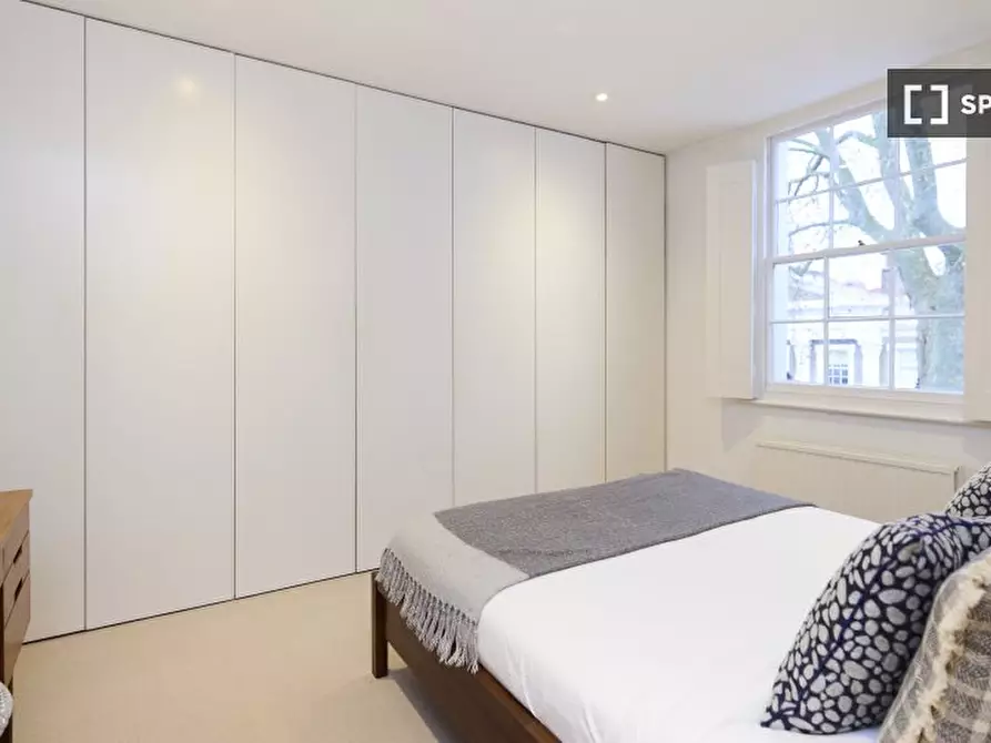 Immagine 19 di Appartamento in affitto  in Oakley St a Kensington