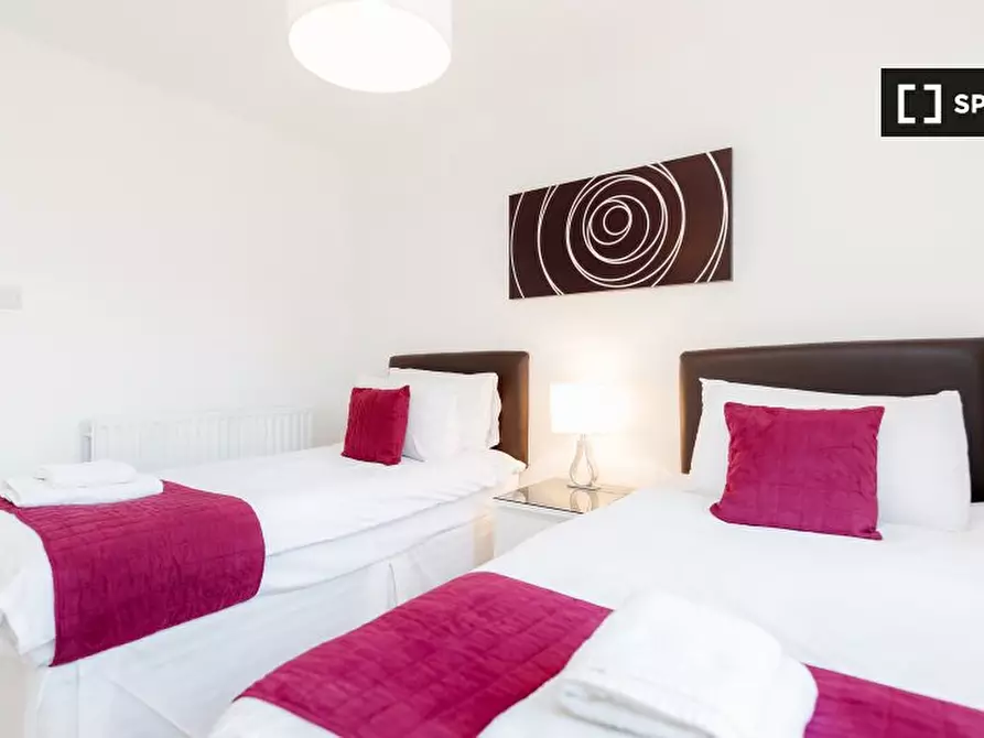 Immagine 11 di Appartamento in affitto  in Kew Bridge Ct a Hounslow