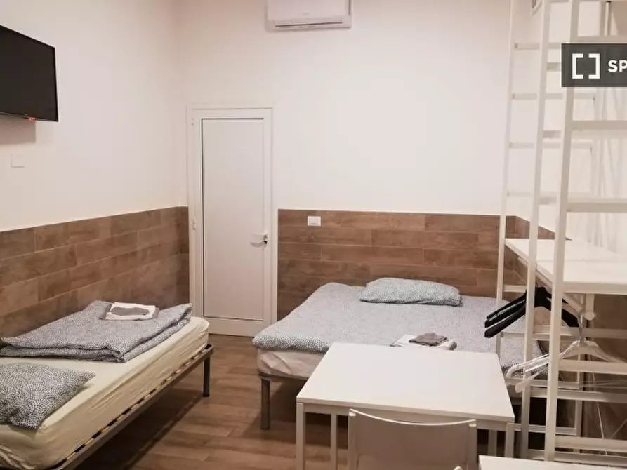 Immagine 3 di Ufficio in affitto  in Via Zamboni a Bologna