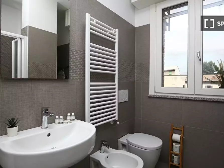 Immagine 6 di Camera condivisa in affitto  in Via Luigi Mercantini a Milano