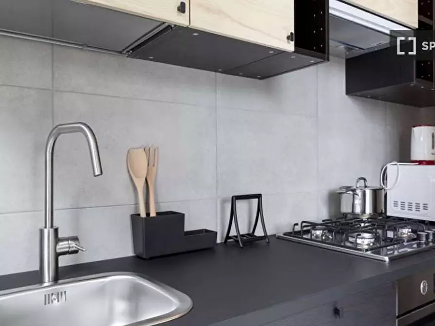 Immagine 9 di Camera condivisa in affitto  in Via Arcivescovo Romilli a Milano