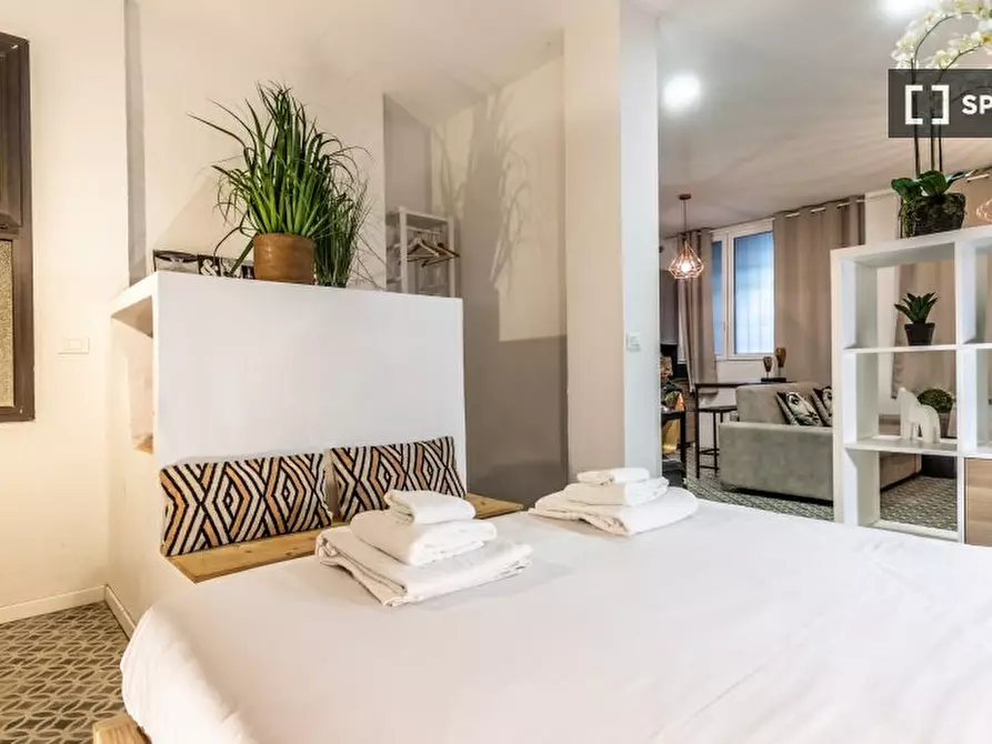 Immagine 17 di Appartamento in affitto  in Via S. Carlo a Bologna