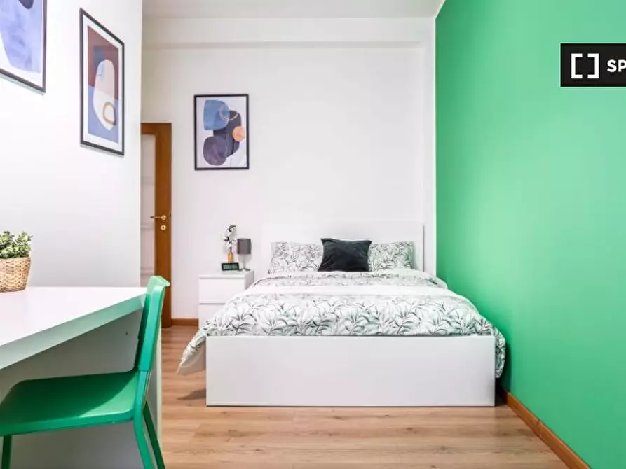 Immagine 15 di Camera condivisa in affitto  in Via Tavazzano a Milano