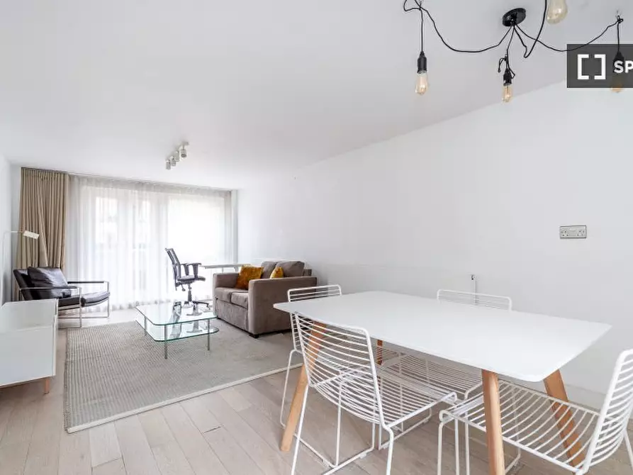 Immagine 3 di Appartamento in affitto  in Flat a 