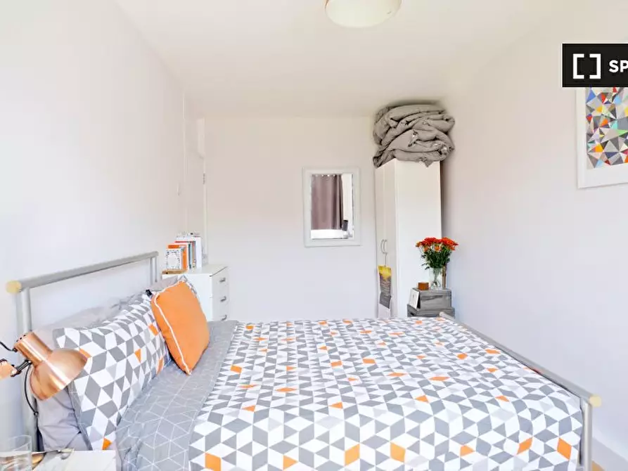 Immagine 9 di Camera condivisa in affitto  in Fellows Ct a Poplar