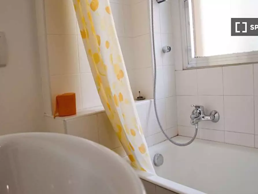 Immagine 7 di Camera condivisa in affitto  in Via Conca del Naviglio a Milano