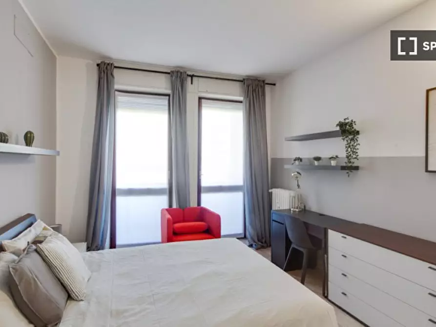 Immagine 18 di Camera condivisa in affitto  in Via Egadi a Milano