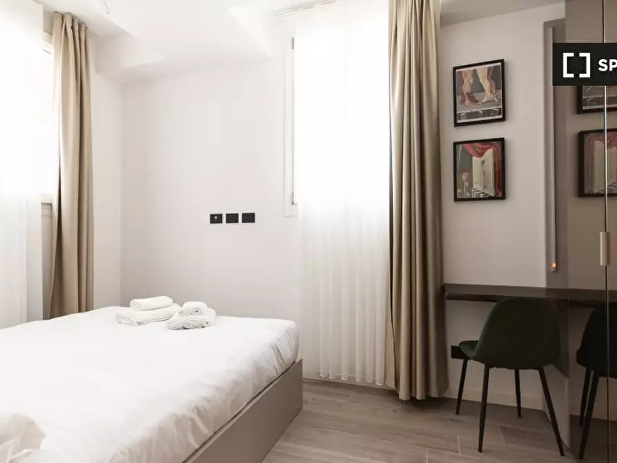 Immagine 12 di Appartamento in affitto  in Via Monte Bianco a Milano