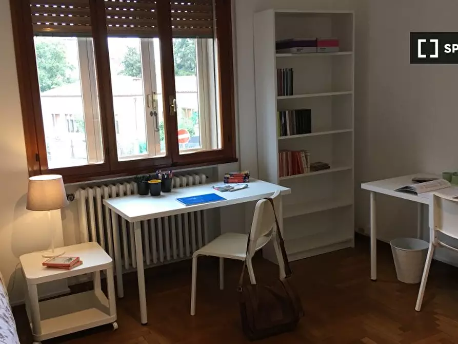 Immagine 10 di Camera condivisa in affitto  in Via Federico Confalonieri a Padova