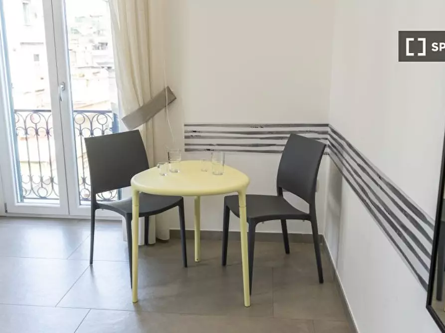 Immagine 3 di Ufficio in affitto  in Via Duomo a Napoli
