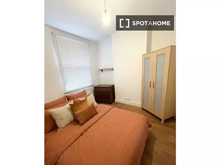 Immagine 3 di Camera condivisa in affitto  in Shannon Grove a Lambeth