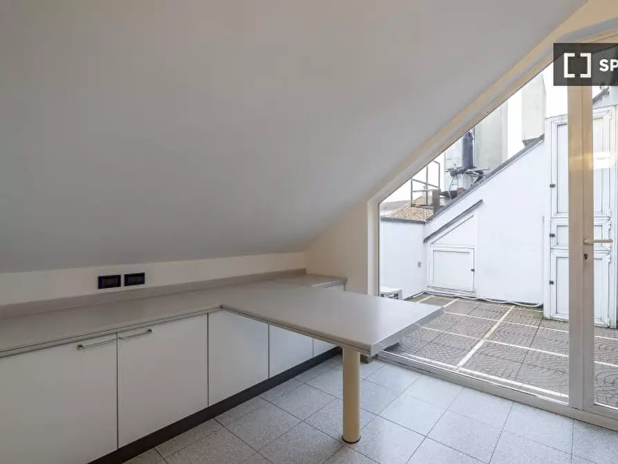 Immagine 16 di Appartamento in affitto  in Via della Moscova a Milano