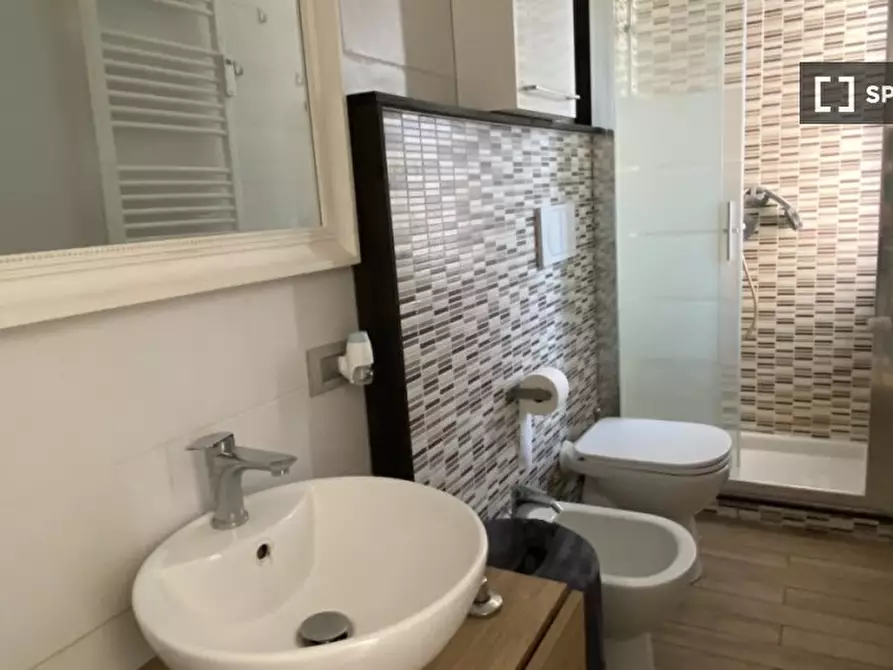 Immagine 18 di Appartamento in affitto  in Viale Cassala a Milano