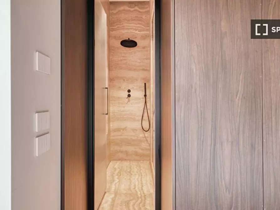 Immagine 6 di Appartamento in affitto  in V. Archimede a Milano