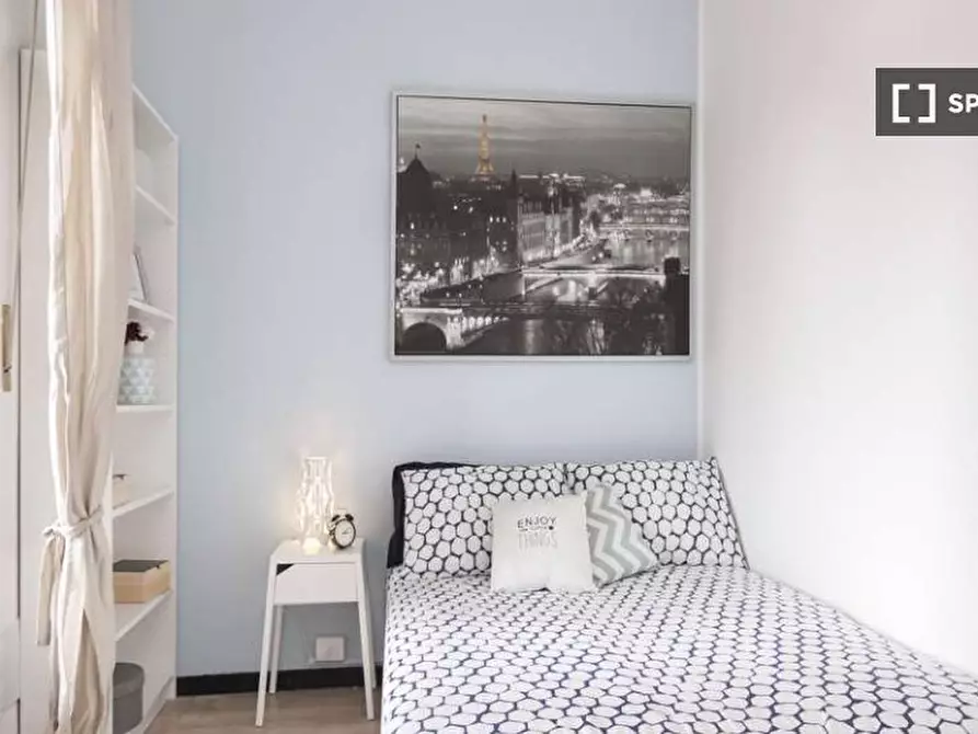 Immagine 5 di Camera condivisa in affitto  in Via Salvatore Barzilai a Milano