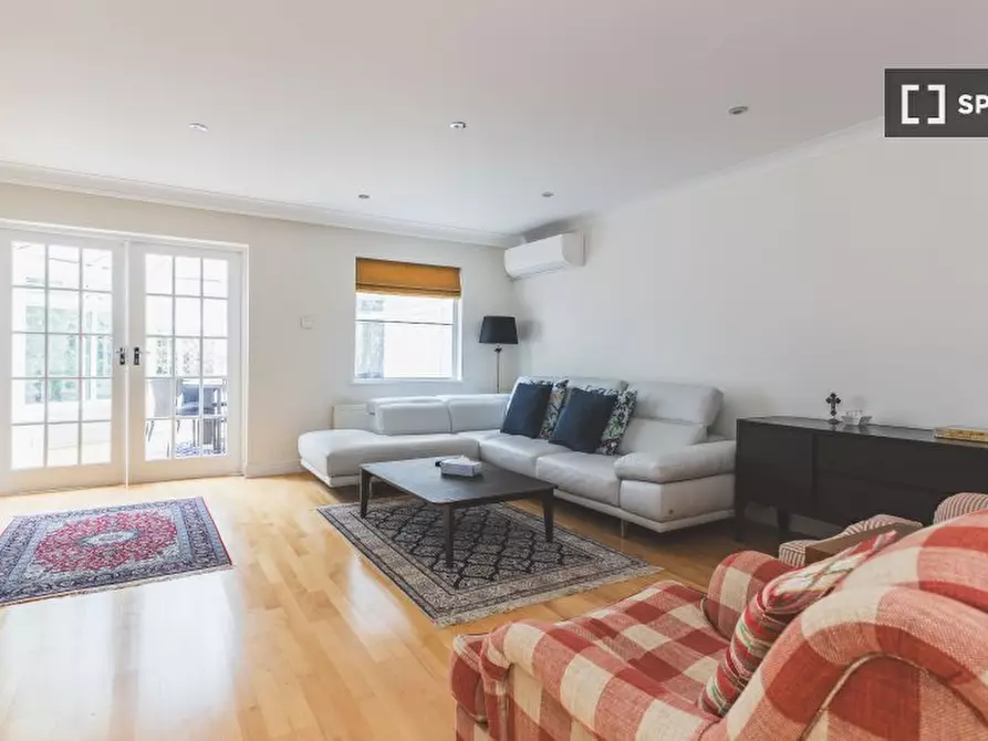 Immagine 8 di Appartamento in affitto  in Langham Pl a Hounslow