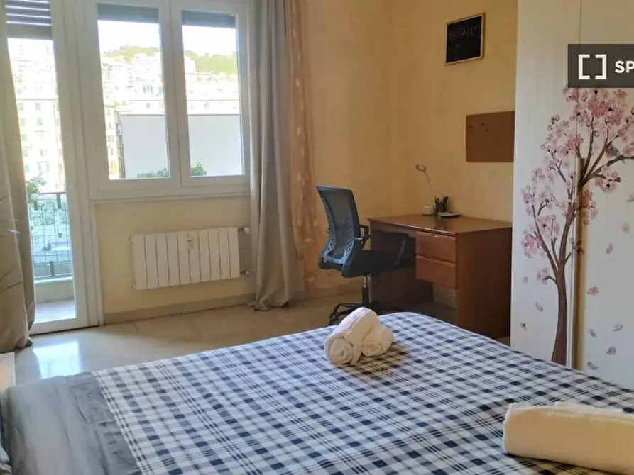 Immagine 12 di Appartamento in affitto  in Via Canevari a Genova