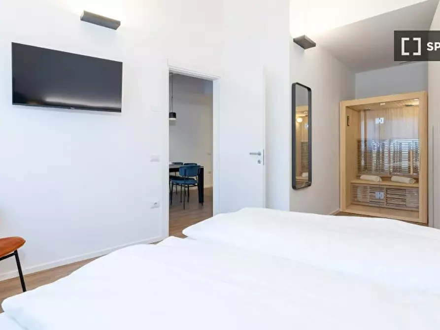 Immagine 5 di Camera condivisa in affitto  in San Giovanni a Trento