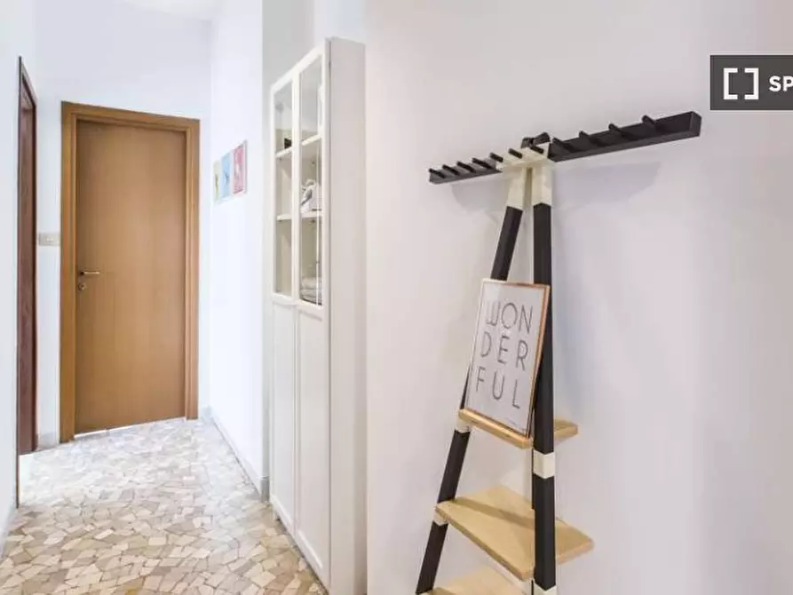 Immagine 15 di Camera condivisa in affitto  in Via Moncalvo a Milano