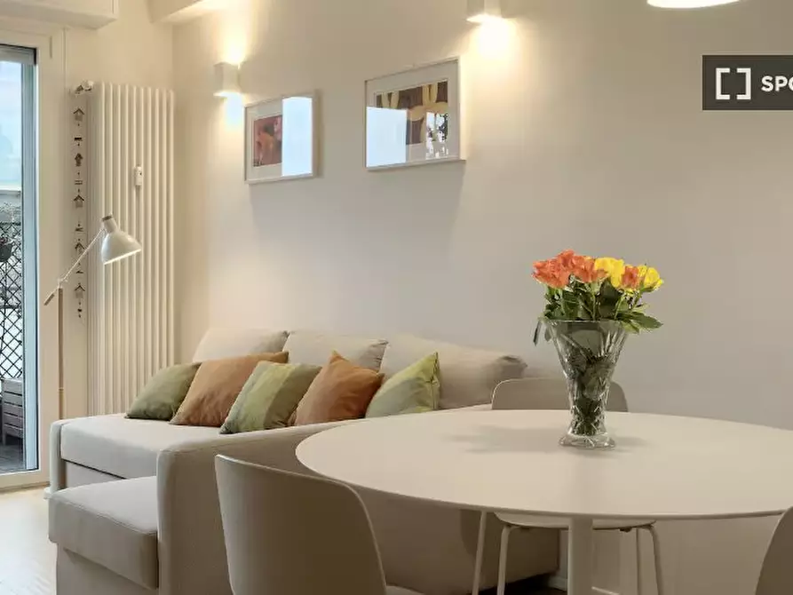 Immagine 1 di Ufficio in affitto  in Via Alcuino a Milano