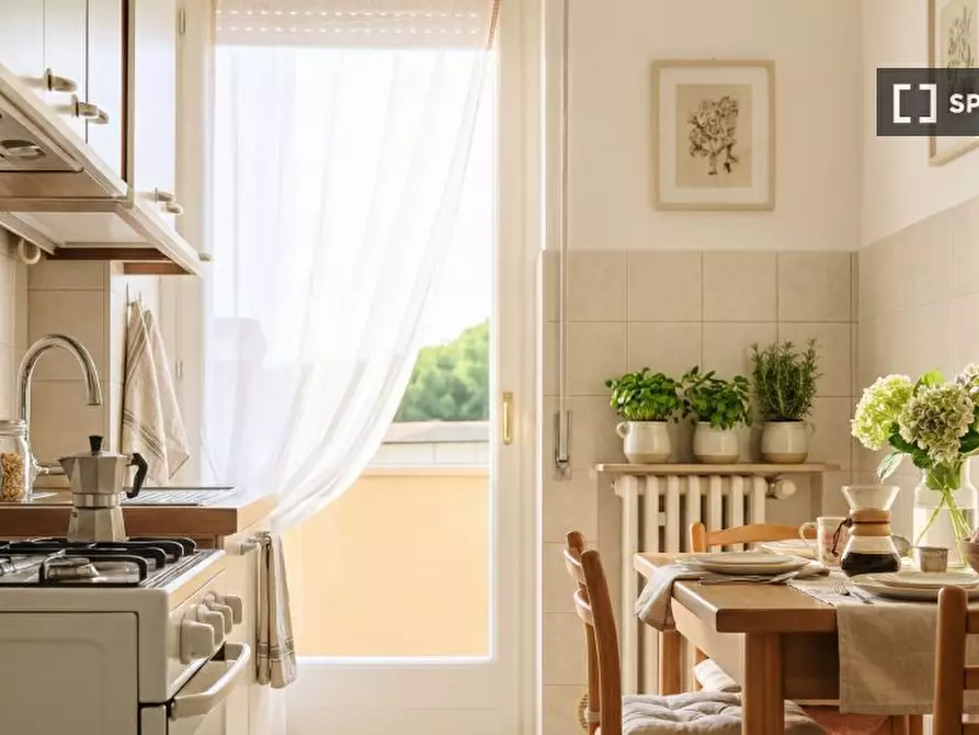 Immagine 1 di Appartamento in affitto  in Via Eugenio Villoresi a Milano