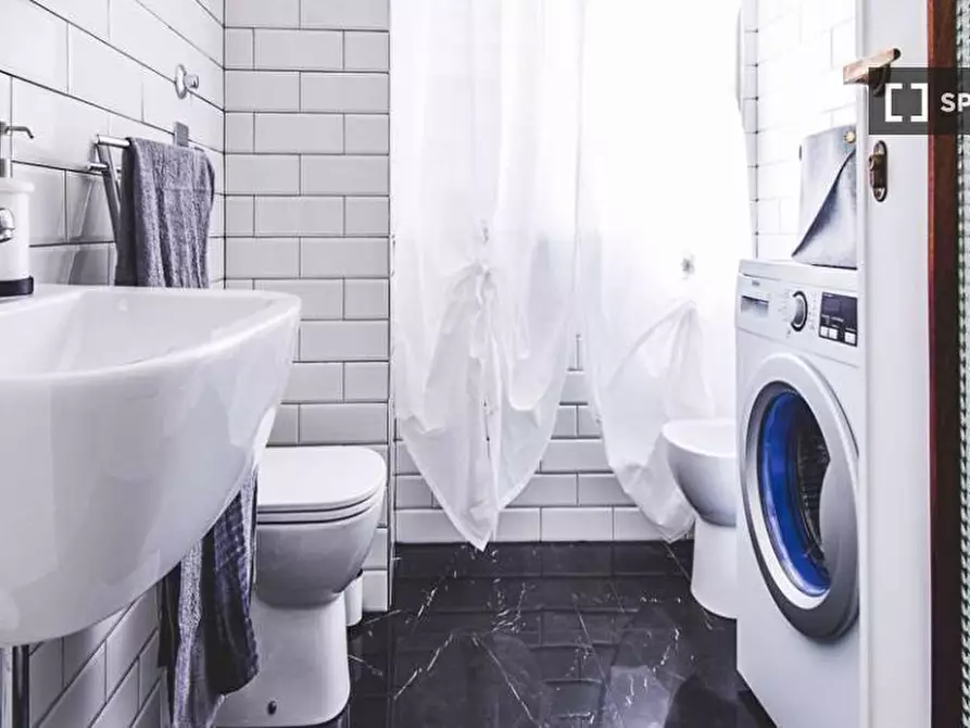 Immagine 15 di Camera condivisa in affitto  in Largo Riccardo Zandonai a Milano