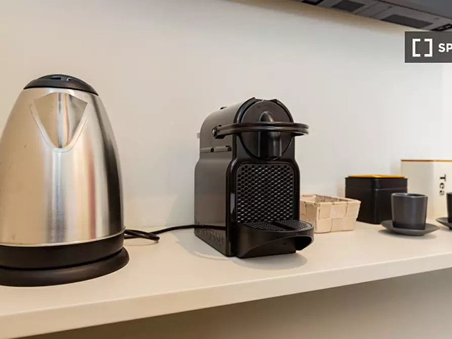 Immagine 14 di Ufficio in affitto  in Viale Abruzzi a Milano