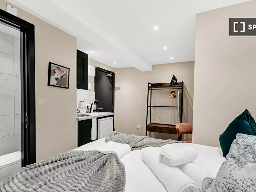 Immagine 4 di Ufficio in affitto  in flat a a Hackney