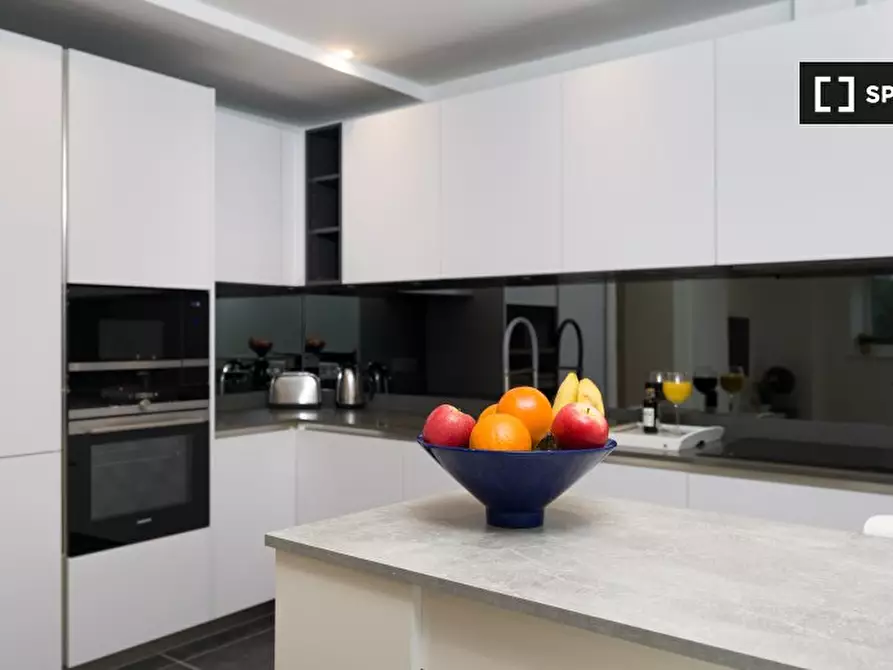 Immagine 4 di Appartamento in affitto  in -661 High Rd a Walthamstow