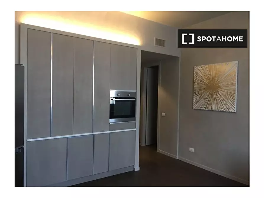 Immagine 8 di Appartamento in affitto  in Via Pantano a Milano