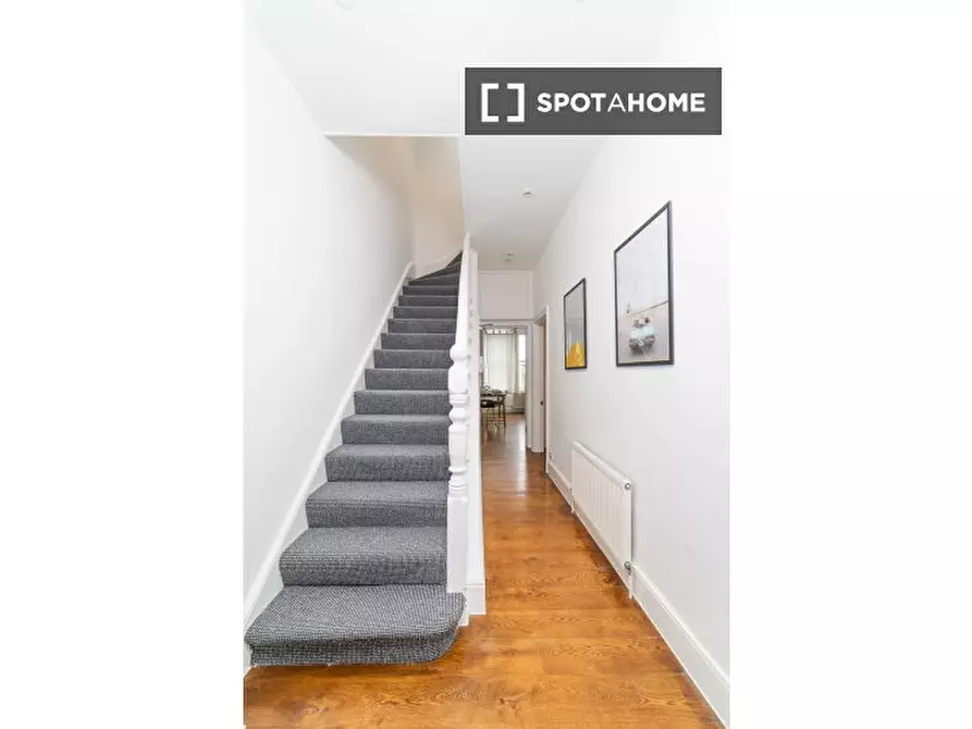 Immagine 9 di Appartamento in affitto  in High Street Mews a Merton