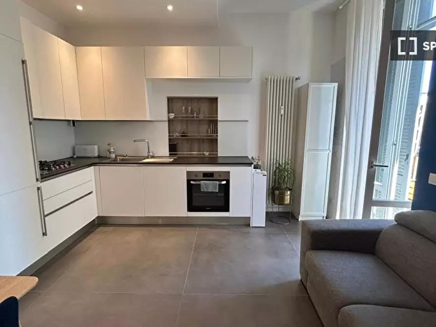 Immagine 3 di Appartamento in affitto  in Viale Isonzo a Milano