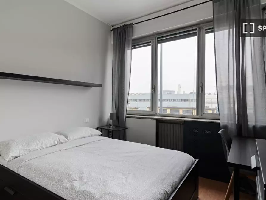 Immagine 4 di Camera condivisa in affitto  in Via Ernesto Breda a Milano