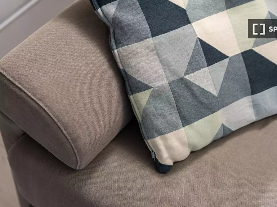 Immagine 12 di Ufficio in affitto  in V. Adige a Milano