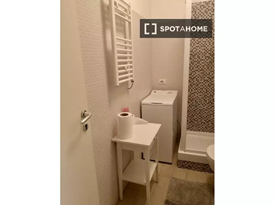 Immagine 4 di Ufficio in affitto  in V.le Bligny a Milano