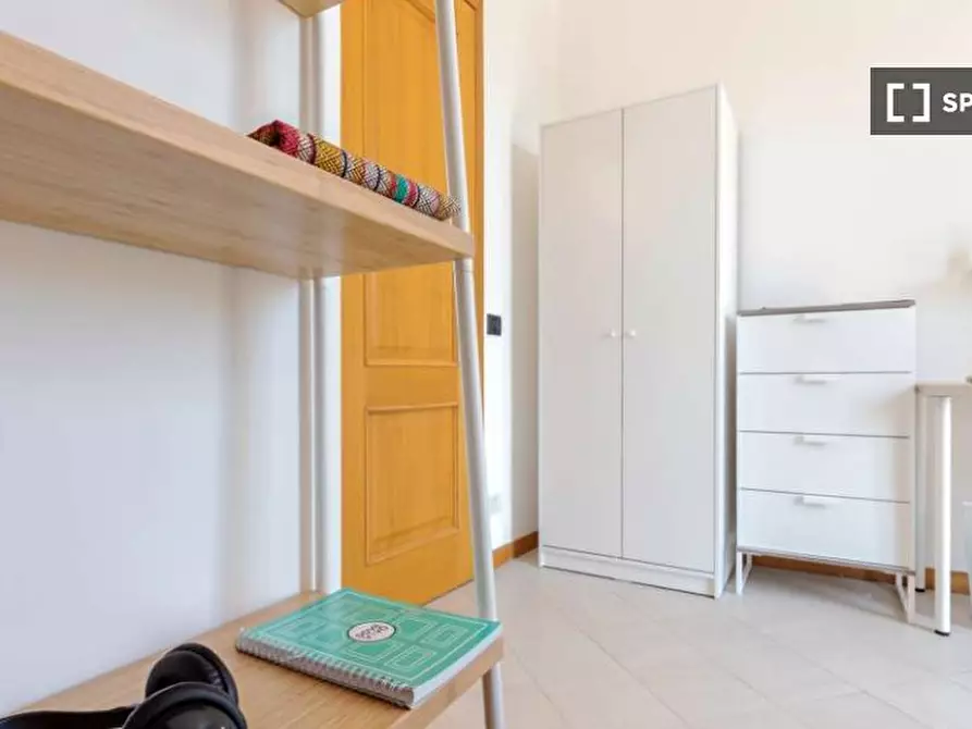 Immagine 7 di Camera condivisa in affitto  in Circonvallazione Gianicolense a Roma