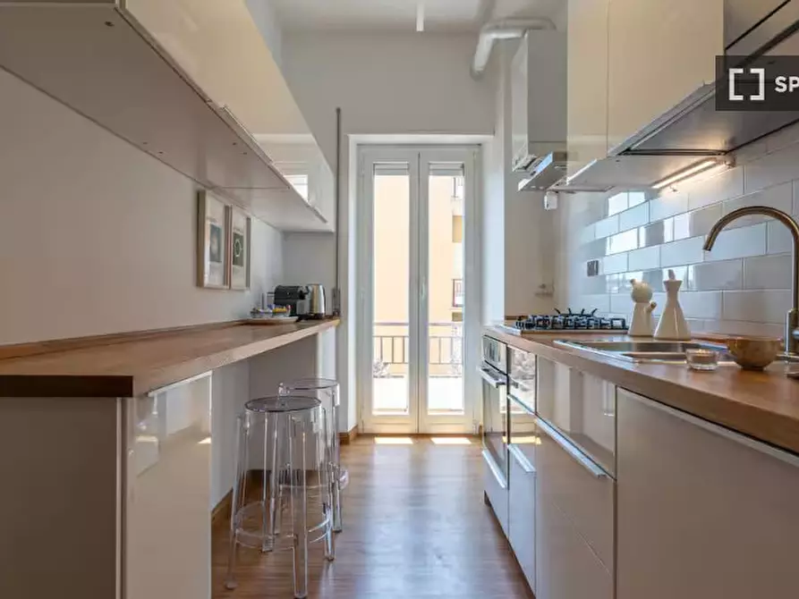 Immagine 14 di Appartamento in affitto  in Via dei Gozzadini a Roma