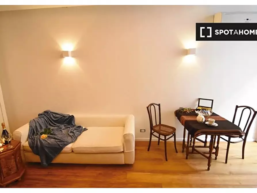 Immagine 6 di Appartamento in affitto  in Via Nilo a Napoli