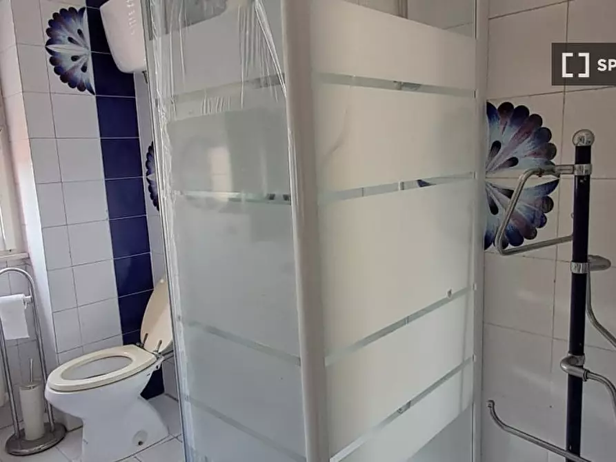 Immagine 16 di Camera condivisa in affitto  in Via Fratelli Pellas a Perugia