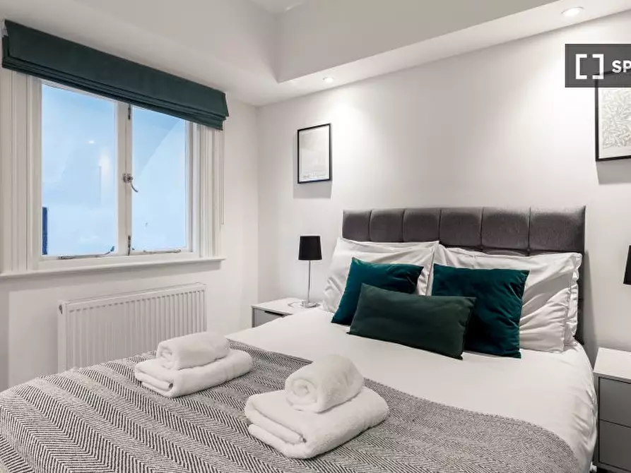 Immagine 10 di Appartamento in affitto  in Flat, Grenbeck Court, 30-34 Trebovir Rd, Kensington, London SW5 9NL, UK a Kensington