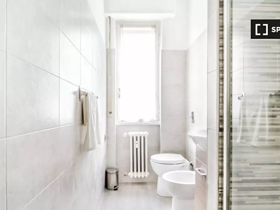 Immagine 11 di Camera condivisa in affitto  in Via degli Astri a Milano