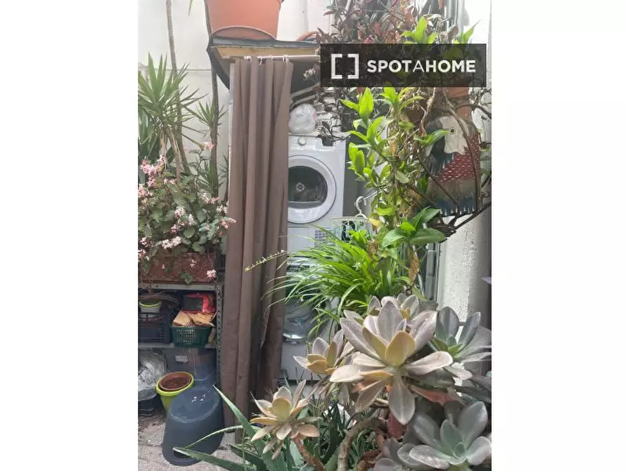 Immagine 9 di Appartamento in affitto  in Viale dell'Acquedotto Alessandrino a Roma