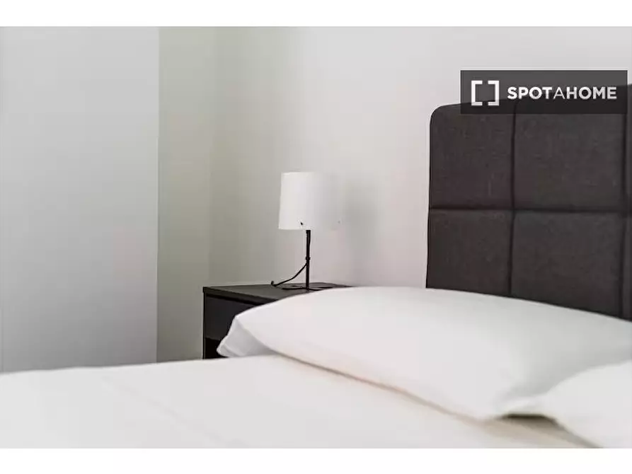 Immagine 9 di Ufficio in affitto  in Via Nicolò Tommaseo a Napoli