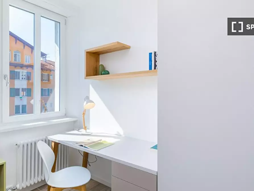 Immagine 3 di Camera condivisa in affitto  in Via Damiano Chiesa a Trento