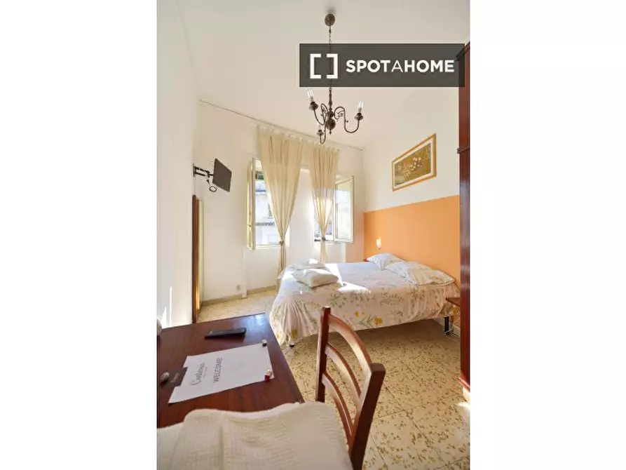 Immagine 6 di Ufficio in affitto  in Via Filippo Maria Briganti a Napoli