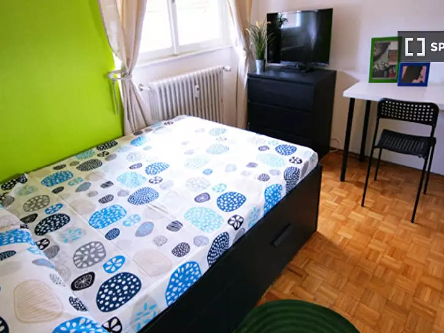 Immagine 2 di Camera condivisa in affitto  in Via Tortona a Milano