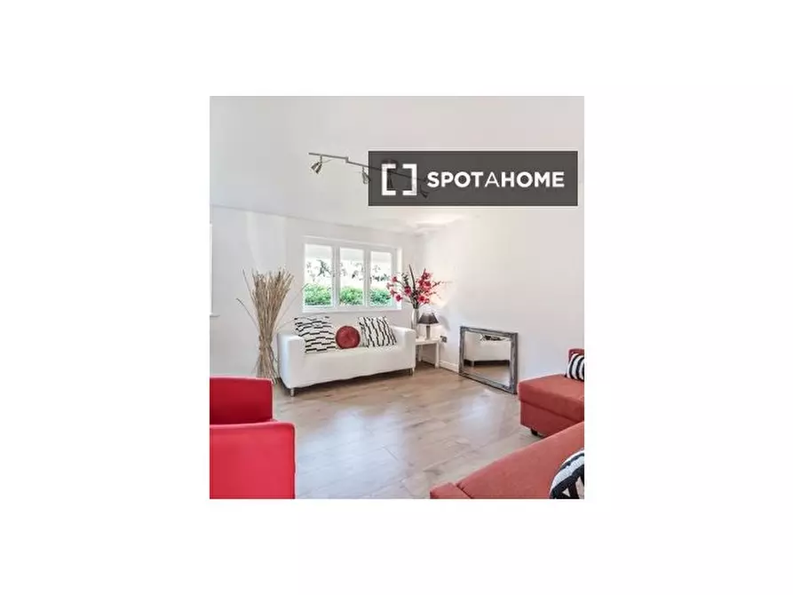 Immagine 11 di Appartamento in affitto  in Churchill Ct a Eltham